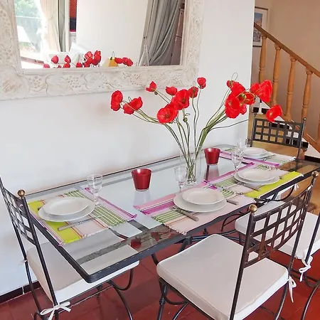 Paris Tropez Apartman *